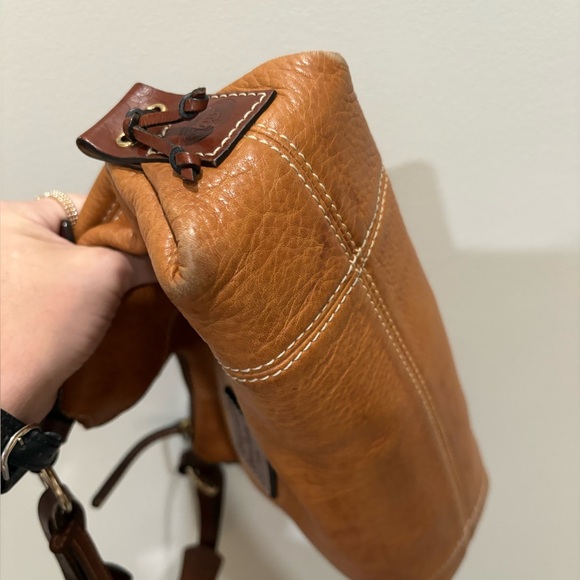 Y2K Dooney & Bourke East West Brown Medium Leather Shoulder Bag - Picture 10 of 15